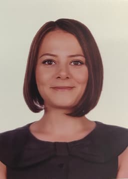 Fatma Kübra Bulgurcu Akçay